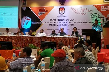 Saksi tolak hasil pleno di Distrik Heram Kota Jayapura