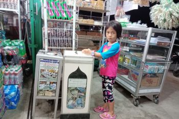 BAZ Lingga kumpulkan zakat lewat kotak amal demi kemanusiaan