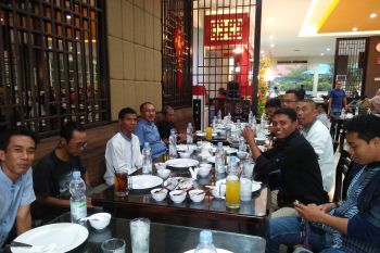 Karyawan LKBN Antara Biro Sulteng buka puasa bersama