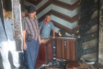 Kantor Bupati Musi Rawas nyaris ludes dilalap "sijago merah"
