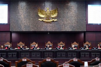 Gerindra sarankan pendukung Prabowo-Sandi berdoa di masjid