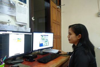 Perbedaan tekanan udara Australia pemicu angin kencang di NTT