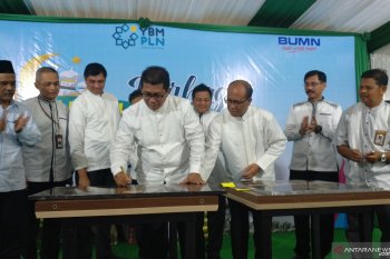 PLN Regional Sulawesi  resmikan tiga kantor baru