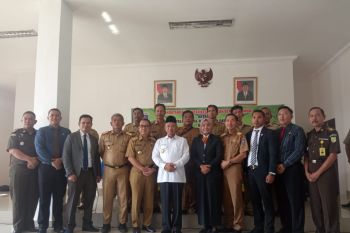Kejari-Pemkab OKU Timur MoU penegakan hukum