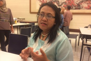 Perdana menteri Inggris mundur di luar prediksi