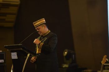 Isak tangis warnai pelepasan purna tugas Gubernur Lampung