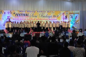 KBK St Josep Pelindung Pekerja Manado terbaik Small Choir