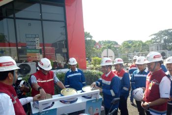 Pertamina siapkan satu SPBU tiap 20 km di Tol Trans Jawa