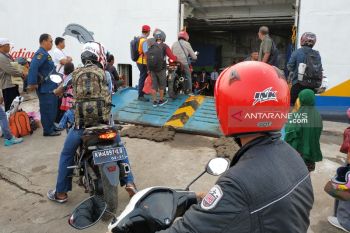 Sebanyak ini penumpang dan kendaraan sudah diangkut PT DLU