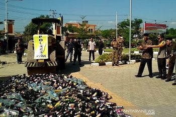 Bupati Kudus instruksikan kades lapor dugaan peredaran miras