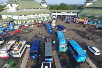 Penumpang di Terminal Induk Rajabasa diprediksi meningkat 15 persen