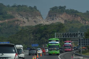 Contra flow tol Semarang Bawen