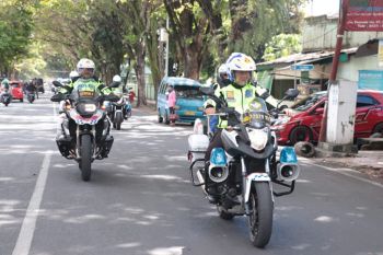 Wakapolda  pantau Pos Pengamanan dan Pelayanan pakai sepeda motor