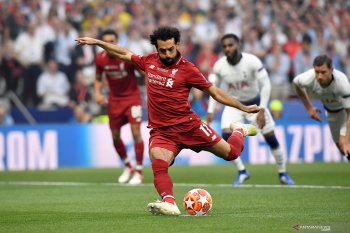 Liverpool ungguli Tottenham 1-0 di babak pertama