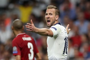 Dimitar Berbatov nasehati Kane: Segera tinggalkan Tottenham