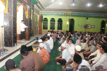 Gubernur Kepri bacakan surah Al Fatihah untuk Ibu Ani Yudhoyono