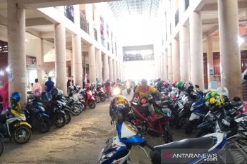 Menjelang Lebaran, Plaza Beringin Buntok ramai dikunjungi masyarakat