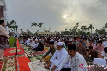 Salat Id bersama masyarakat, Bupati Siak: target zakat tercapai