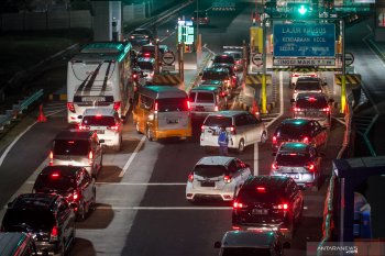 Arus balik mulai terasa di ruas tol Trans Jawa