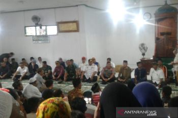 Bupati: pengungsi tersebar di 11 titik