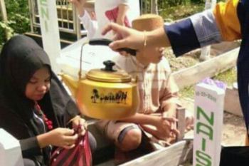 Pekuburan Pettoanginan Majene  dipadati peziarah