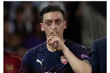 Arsenal akan pinjamkan Mesut Ozil di bursa transfer Januari