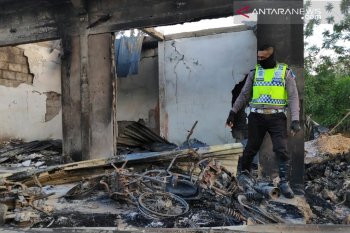 sekitar 600 warga korban bentrok di Buton mengungsi