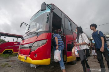 Arus balik Lebaran ke Kota Palu semakin berkurang