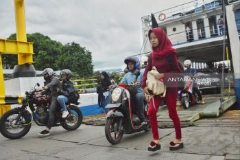 Puncak arus balik di Batam tertib dan lancar