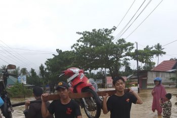 Jalur Kolaka-Kendari dialihkan karena banjir