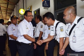 Dirut KAI Pantau Lintas DAOP