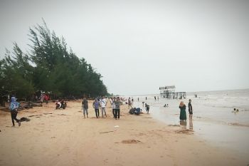 Ini penyebab pengunjung Pantai Ujung Pandaran turun drastis