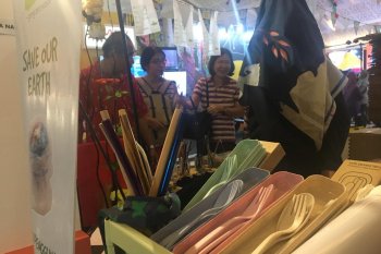Toko ramah lingkungan Nalabhumi ajak pengunjung PRJ kurangi sampah