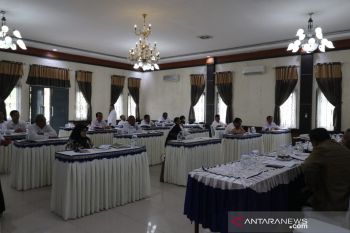 Sesuaikan kemampuan dengan jabatan, pejabat eselon II Padang Panjang ikuti uji kompetensi