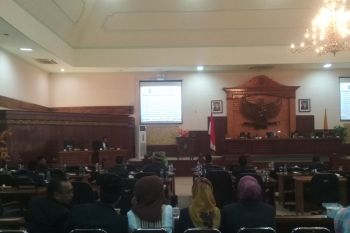DPRD NTB menyetujui anggaran pembangunan jalan provinsi Rp750 miliar