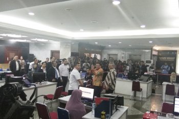 KPU dan Bawaslu serahkan berkas ke MK