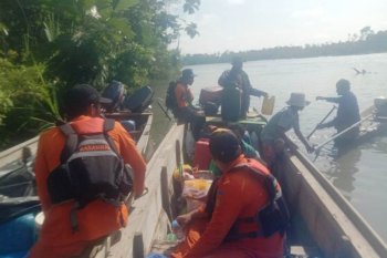 Tim gabungan masih cari tiga korban kecelakaan longboat di Nabire