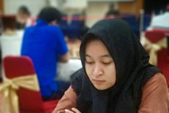 Medina tumbangkan Sokolov