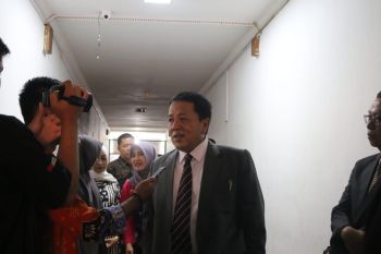 Gubernur Lampung secepatnya realisasikan enam misi janji kampanye