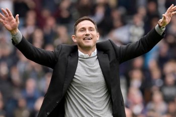 Jika Chelsea memanggil, sulit bagi Lampard untuk menolak