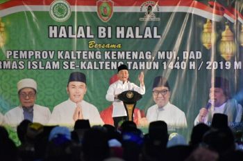 Halal bihalal menjadi sarana pemersatu bangsa, kata Gubernur Kalteng
