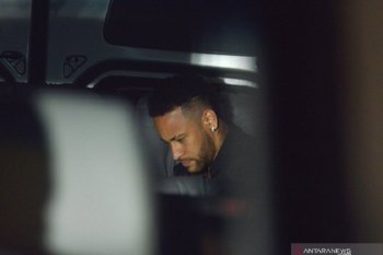 PSG mengaku siap lepas pemain termahalnya, Neymar