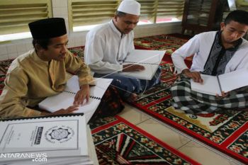 Nasib guru ngaji dan madrasah harus lebih diperhatikan