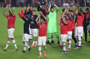 Chili memanggil Brereton masuk timnas untuk kualifikasi Piala Dunia