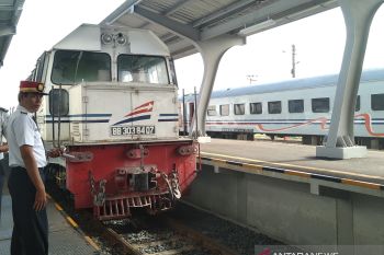 Lempar kereta api, Anda terancam penjara 15 tahun