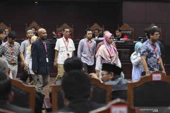 Sebagian kaum muda  tidak peduli dengan sidang MK