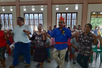 Pemimpin MSC dunia larut dalam tarian khas OMK "Lilieya"