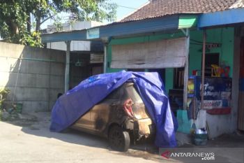 Polisi selidiki kasus pembakaran mobil di Solo