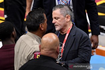 Pemilik Cavaliers keluar RS setelah dirawat  sebulan