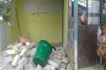 33 rumah warga rusak akibat gempa di Sarmi